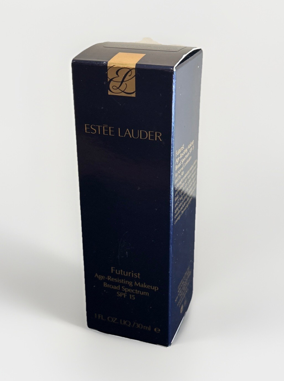 NIB Estee Lauder Futurist Age Resisting Makeup SPF 15 4N1 Golden Petal 07